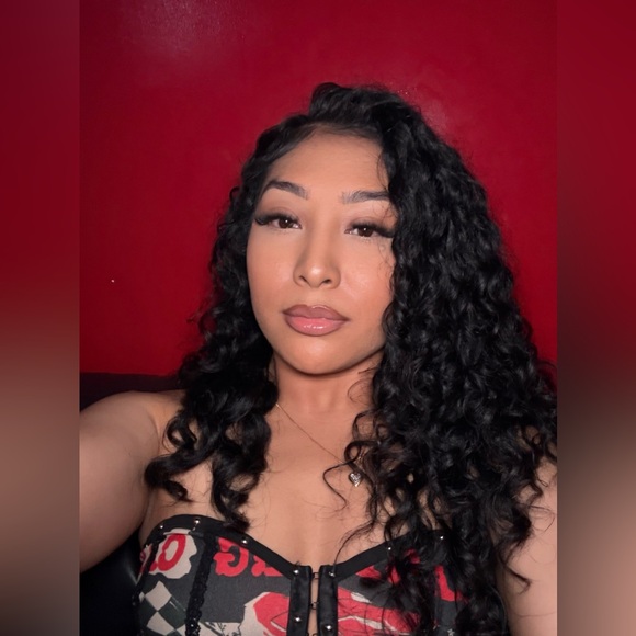 Meet your Posher, Jerica - Picture 2 of 9